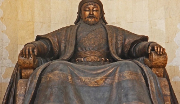памятник Чингисхану