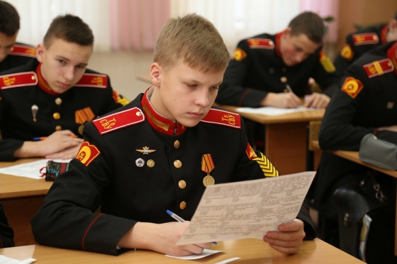 Прием в Суворовские, Нахимовские и Кадетские училища пройдет «виртуально» 