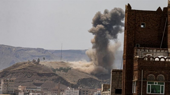 Истребители Саудовской Аравии нещадно бомбят Йемен