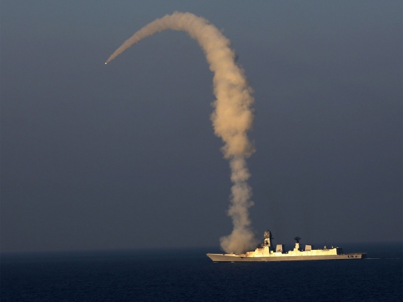 Способны ли Россия и Китай эффективно бороться с авианосцами ВМС США