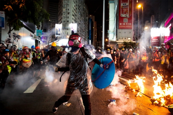 Конец свободы. Си Цзиньпин подписал указ о «порабощении» Гонконга