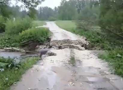 Жители Шацкого района Рязанской области жалуются, что находятся в заточении и не могут покинуть затопленное село 