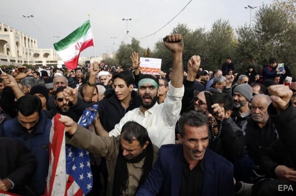 Почему народ Ирана не любит своих вождей