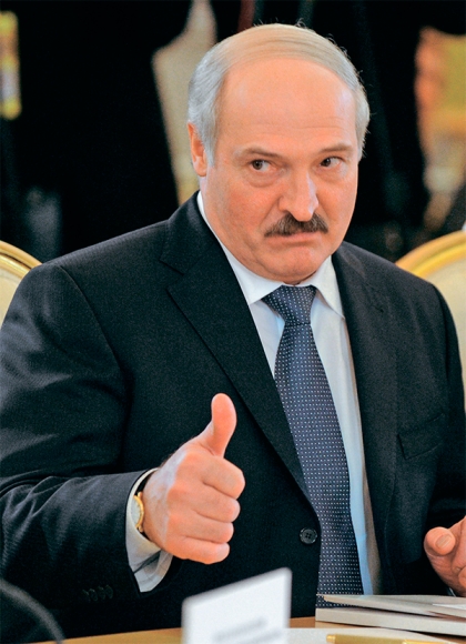 Лукашенко собирается менять Конституцию, и это вызывает опасения оппозиционеров