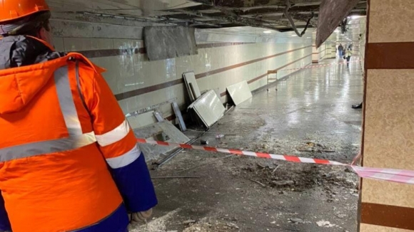В столице рухнул потолок подземного перехода