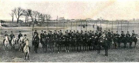 10 февраля 1918 года генерал Алексей Каледин призвал Дон бороться с советами, на следующий день атамана не стало