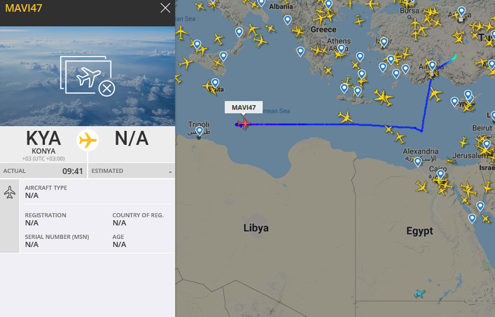 В Ливии самолет из Турции совершил непонятные маневры