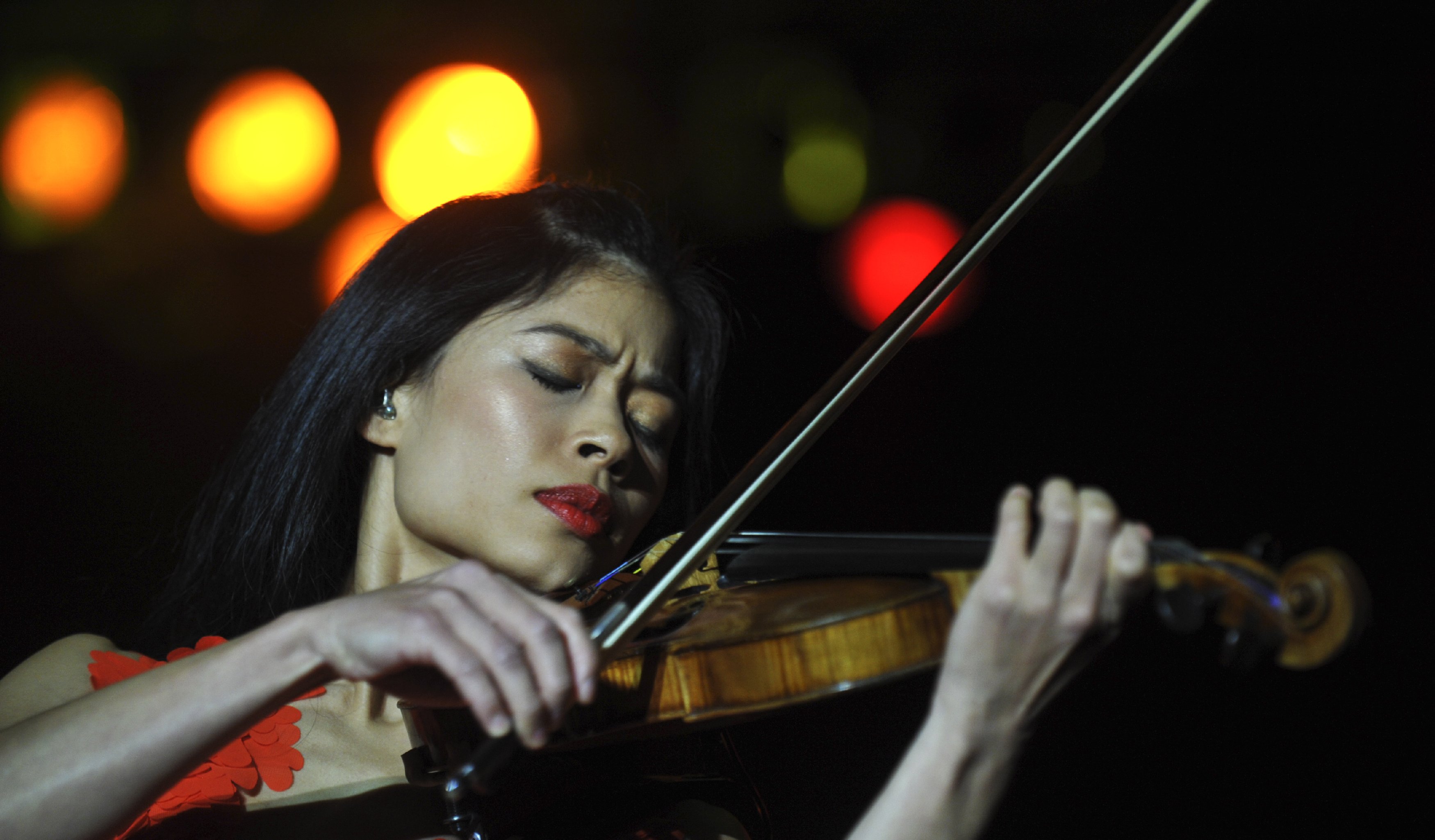 Знаменитая скрипачка Ванесса Мэй выступит на Олимпиаде под другой фамилией ...