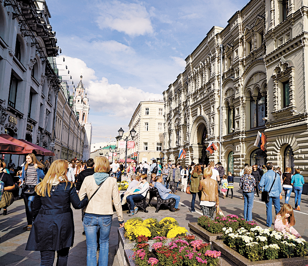 Центр москвы улицы. Лубянка пешеходная улица. Пешеходные улицы Москвы в центре. Ярославль пешеходная улица. Пешеходные зоны Москвы.