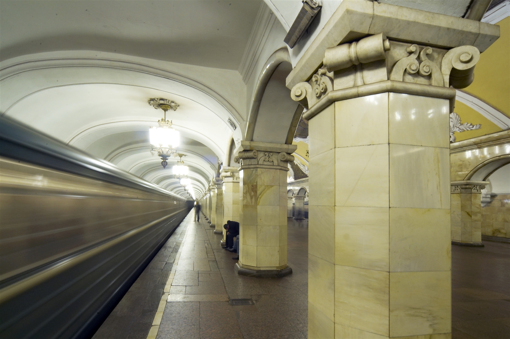 краснопресненская станция метро москва