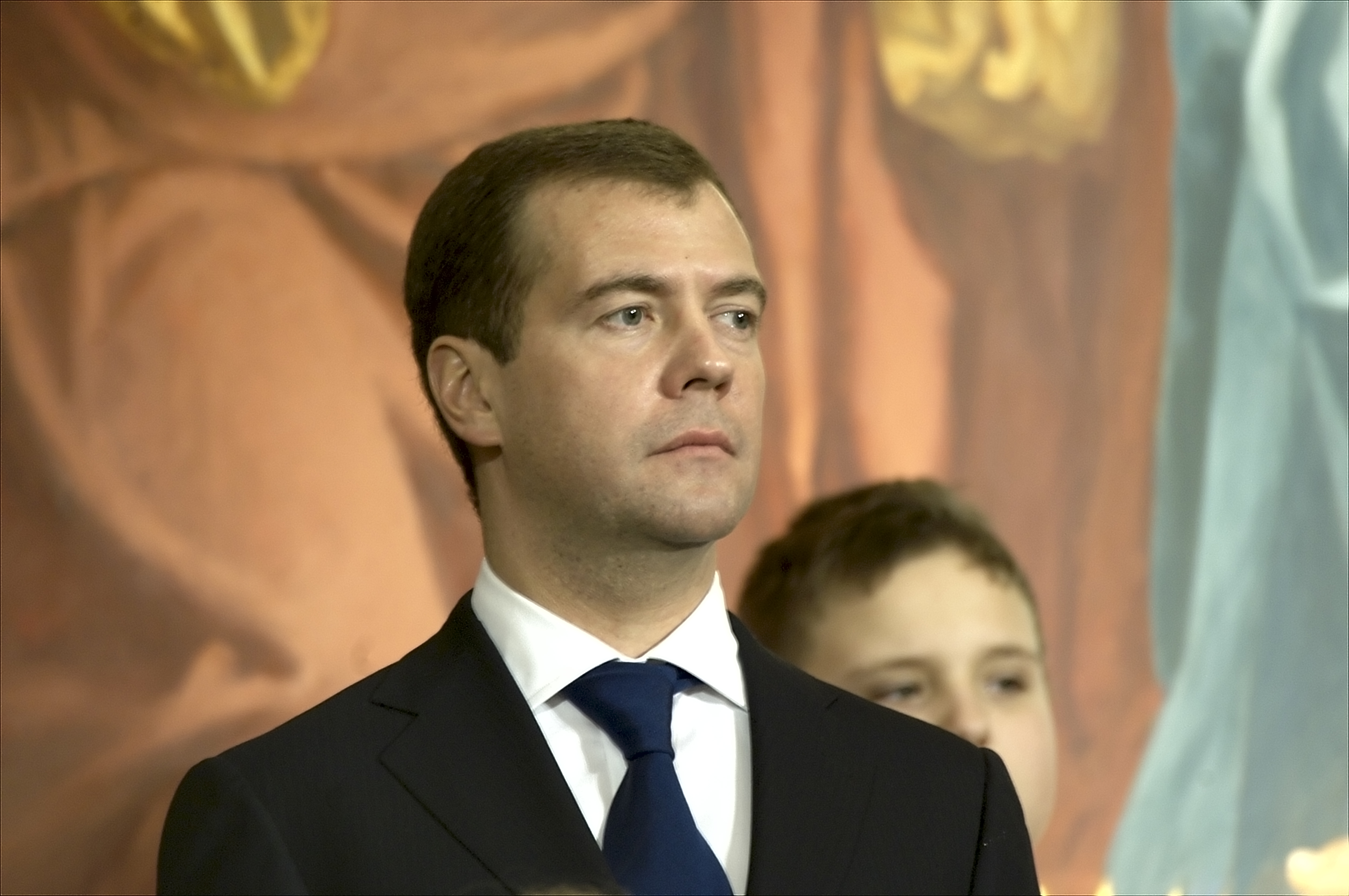 Почему медведев стал. Медведев фото 2023. Медведев 2002.