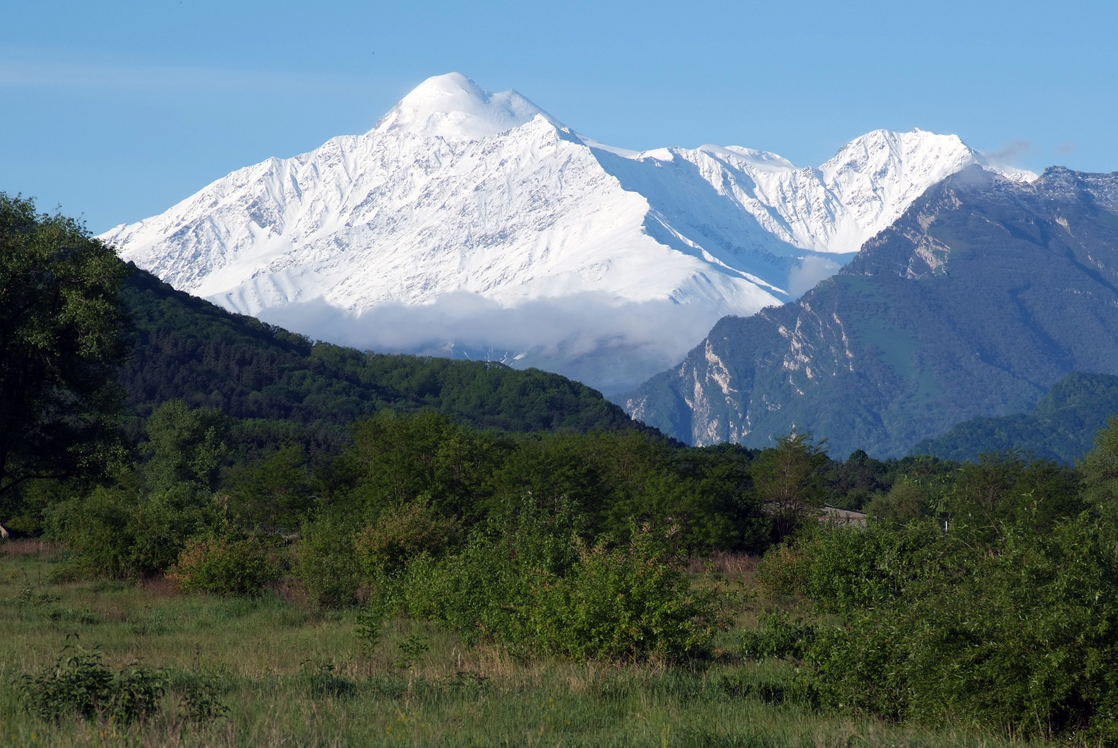Фото горы казбек со стороны владикавказа