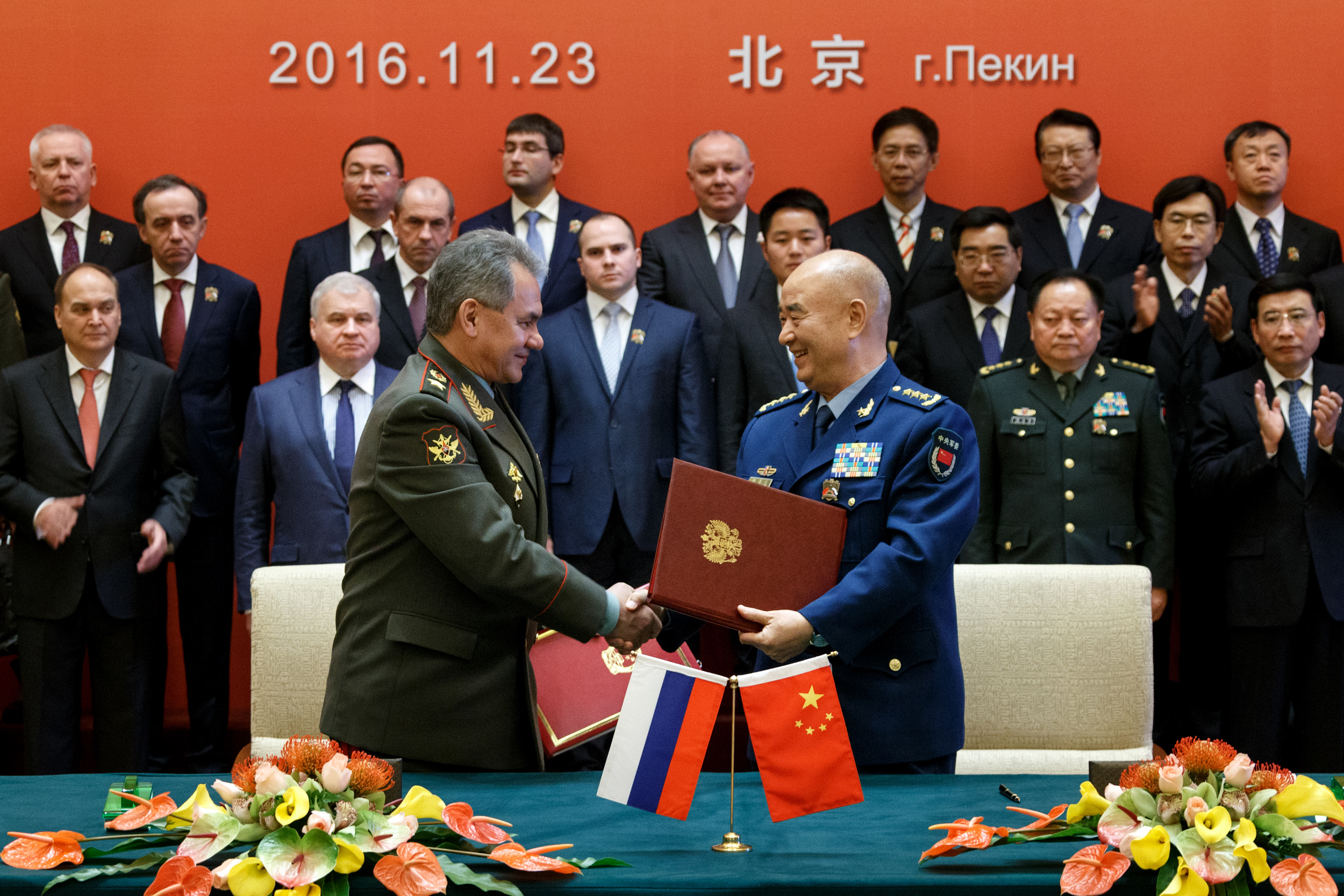 В военный союз входит россия. Министр обороны Китая в России и Шойгу. Сюй Цилян. Шойгу встретился с министром обороны Китая.
