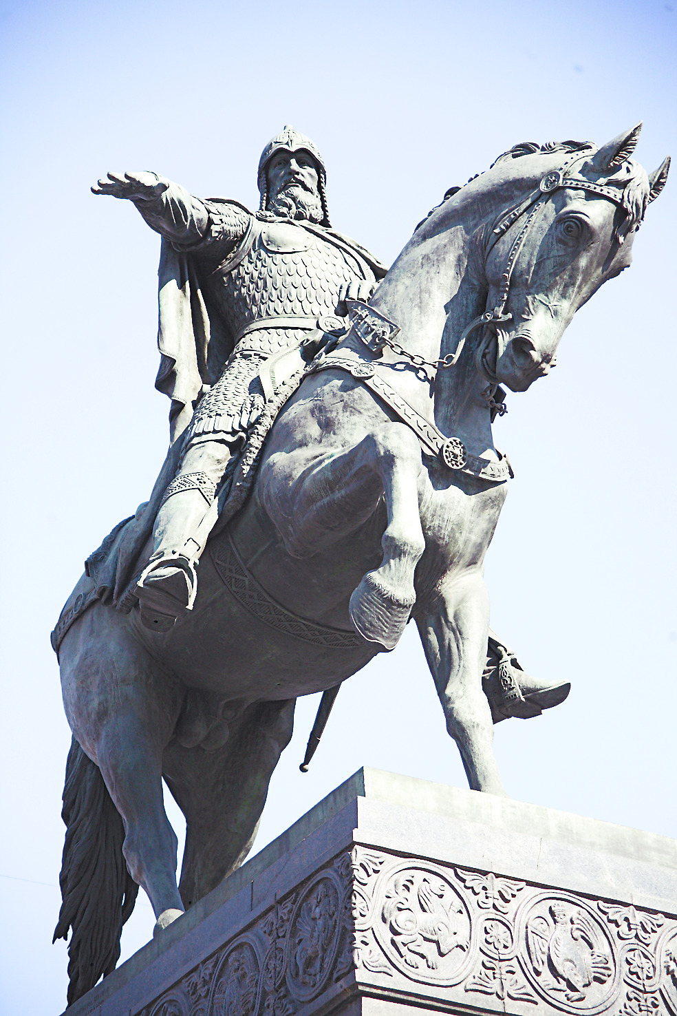 Памятник Юрию Долгорукому в Москве