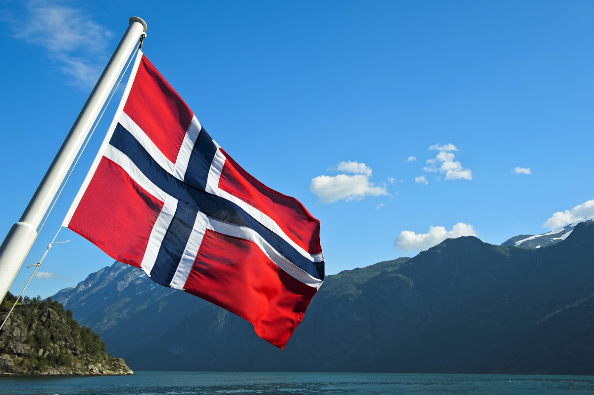 Флаг и герб норвегии фото