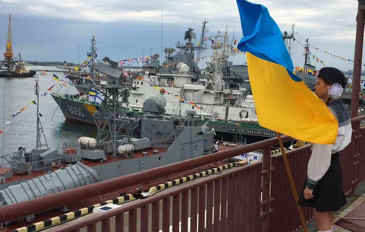 Флот украины. База ВМФ Украины в Очакове. Военно морская база в Очакове. Штаб ВМСУ Одесса. Украинский флот.