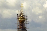 Крест и глава колокольни Новодевичьего монастыря восстановлены после пожара