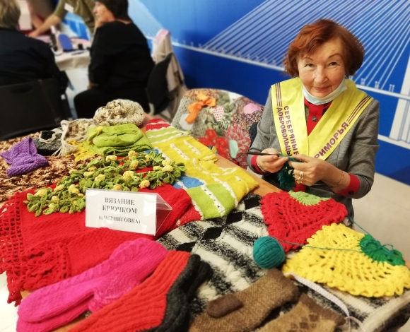Во Владивостоке форум-выставка «Полезно пенсионерам» объединил поколения