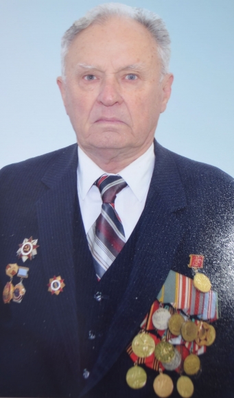 Николай Пожидаев: «Оружие нам выдали в 15 лет»
