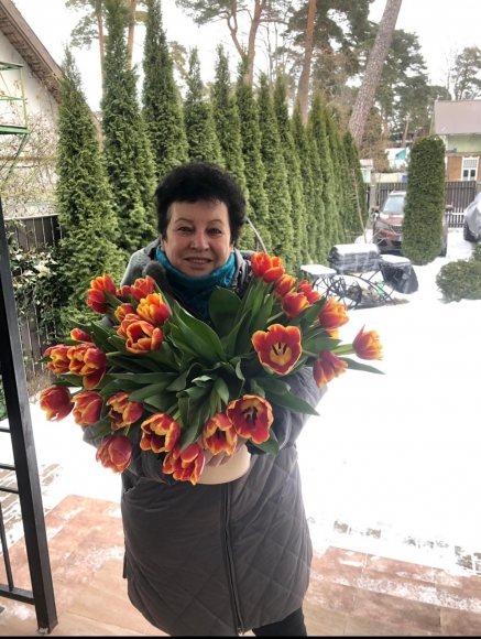 8 марта в Латвии: снег и цветы