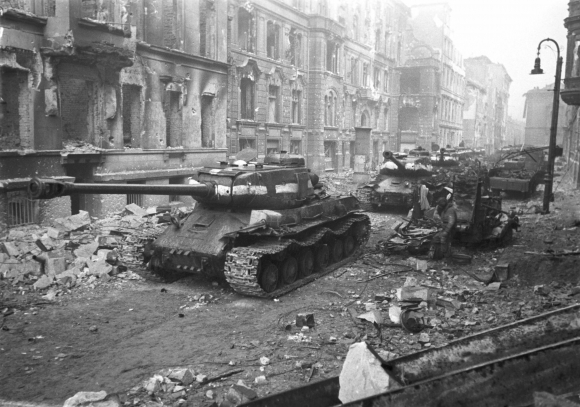 В Берлине против РККА воевали украинцы и азербайджанцы 