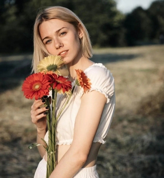 Актриса Александра Хромова: «Все мы вкладываемся в свою красоту»