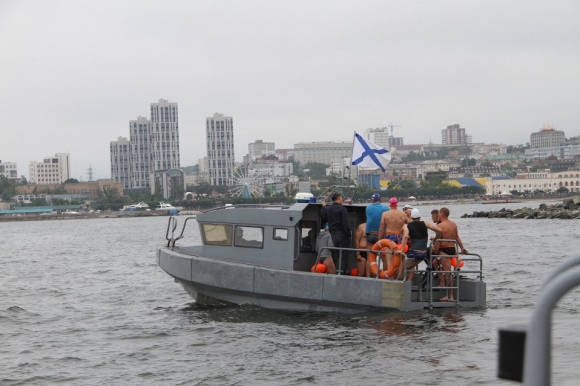 Олег Докучаев об экозаплыве во Владивостоке: чем дальше от человека – тем чище 