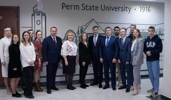 Глава Минобрнауки РФ Валерий Фальков поддержал планы по развитию кампуса Пермского университета