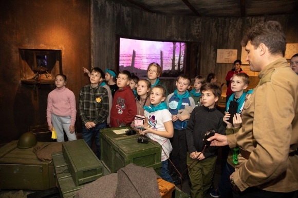 В дни школьных каникул Музей Победы проведет смену для детей