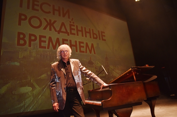 Творческий ответ из Донецка вызовам времени – песня-рефрен «Солдаты Третьей мировой»