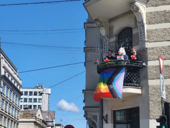 В Риге прошло шествие ЛГБТ