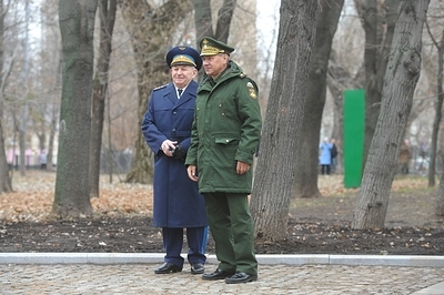 На фото: Василий Решетников и Сергей Шойгу в 2014 году. Global Look Press