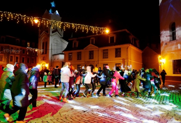 Латвия шумно встретила Новый год