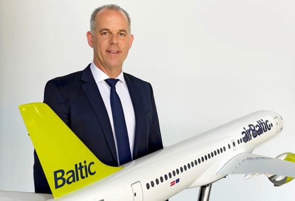 Насколько критическая ситуация в латвийской национальной авиакомпании AirBaltic?