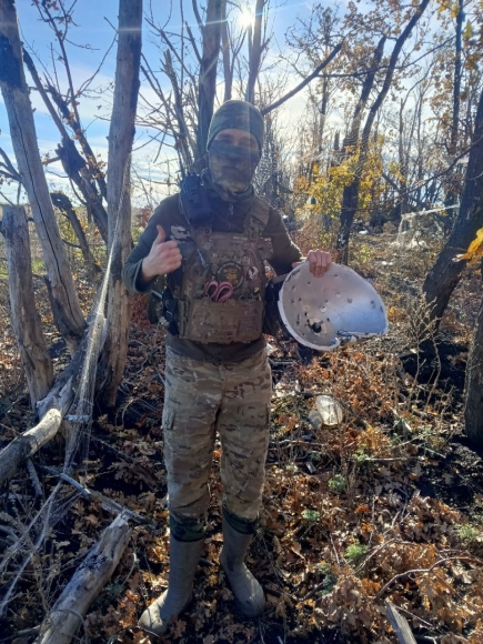 Боец бригады «Волки»: Связь – это нерв войны, который постоянно под прицелом