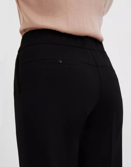 Философия идеальной посадки: основатель бренда «Star Size» Алексей Шалимов — рассказал о том, как брюки превращаются в оружие современной женщины Философия идеальной посадки: основатель бренда «Star Size» Алексей Шалимов — рассказал о том, как брюки превращаются в оружие современной женщины