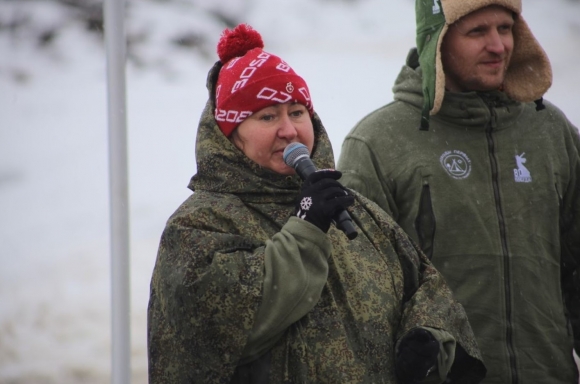 Спортсменка Елена Вяльбе приняла участие в реконструкции боя в Ленобласти Спортсменка Елена Вяльбе приняла участие в реконструкции боя в Ленобласти