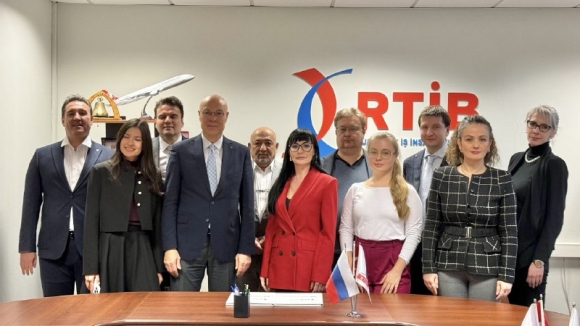 Россия и Турция объединяют усилия для обеспечения рынков качественными и безопасными медицинскими изделиями Россия и Турция объединяют усилия для обеспечения рынков качественными и безопасными медицинскими изделиями