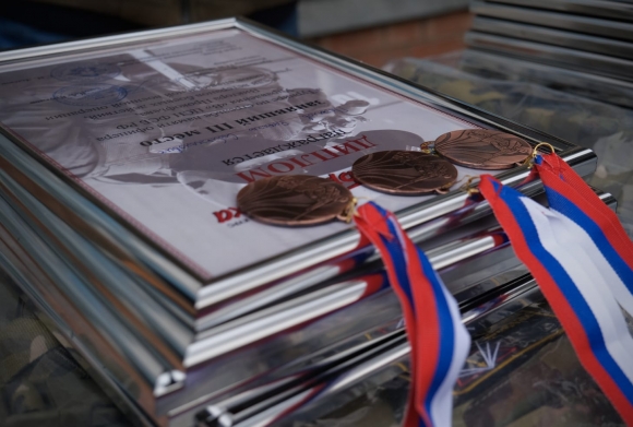 Сила духа, верность традициям и братство по оружию Сила духа, верность традициям и братство по оружию