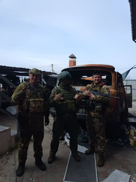 Огненный щит для бойца: как ветеран СВО создал уникальное противопожарное покрывало