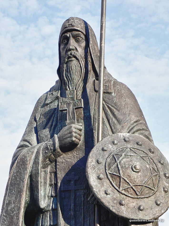 Памятник Александру Пересвету